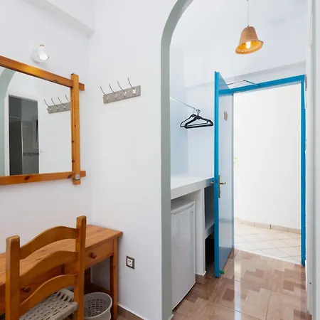 Отель Aratos Парос