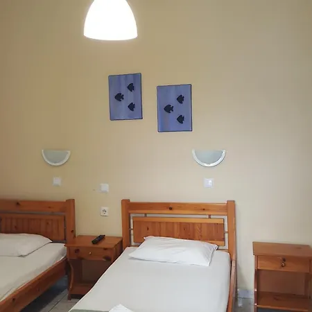 Szálloda Aratos Párosz