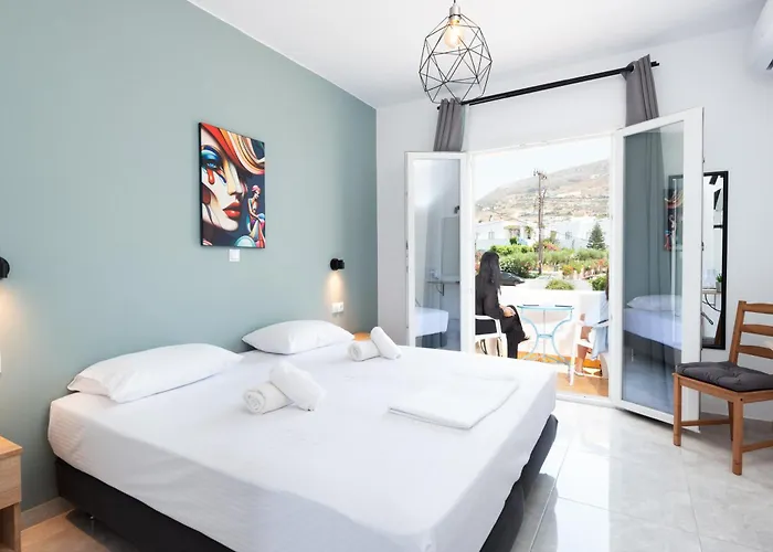 Ξενοδοχείο Aratos 2*